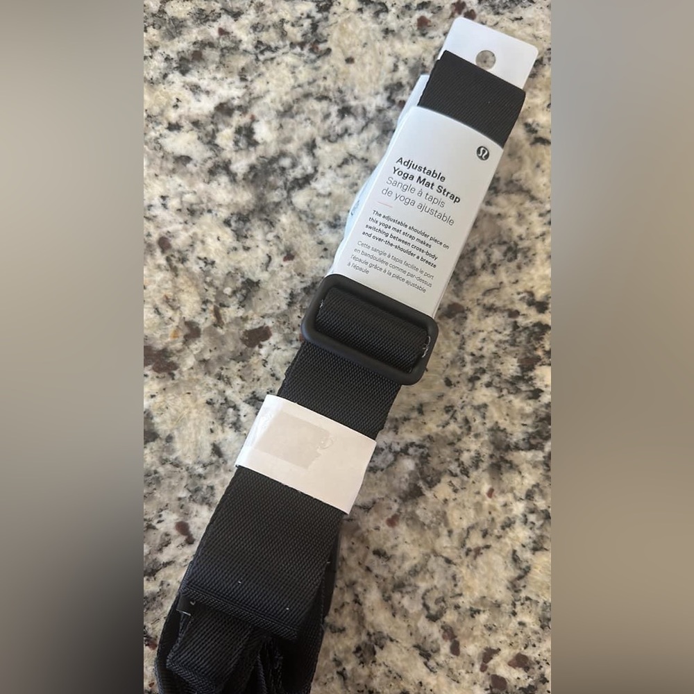 Lululemon yoga mat strap